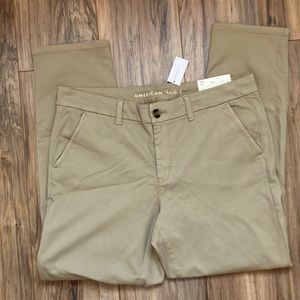 NWT American Eagle stretch khaki pants